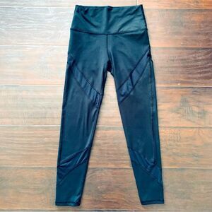 aerie Black Mesh High-Rise/Waisted Cropped 23" Leggings | Size: S